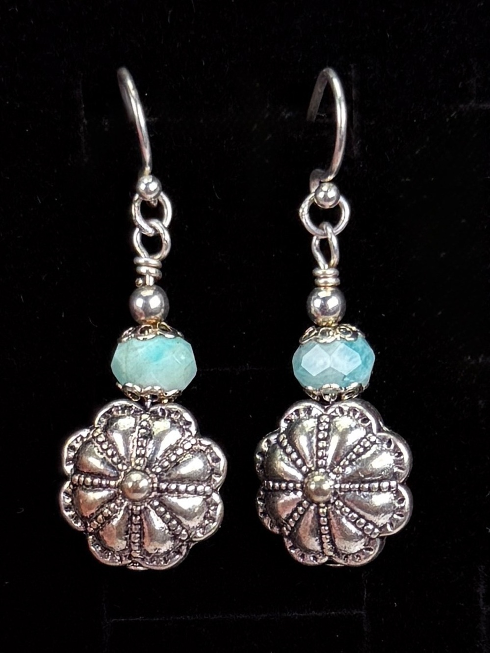 Southwestern chic Silvertone blue dangle pierced earrings